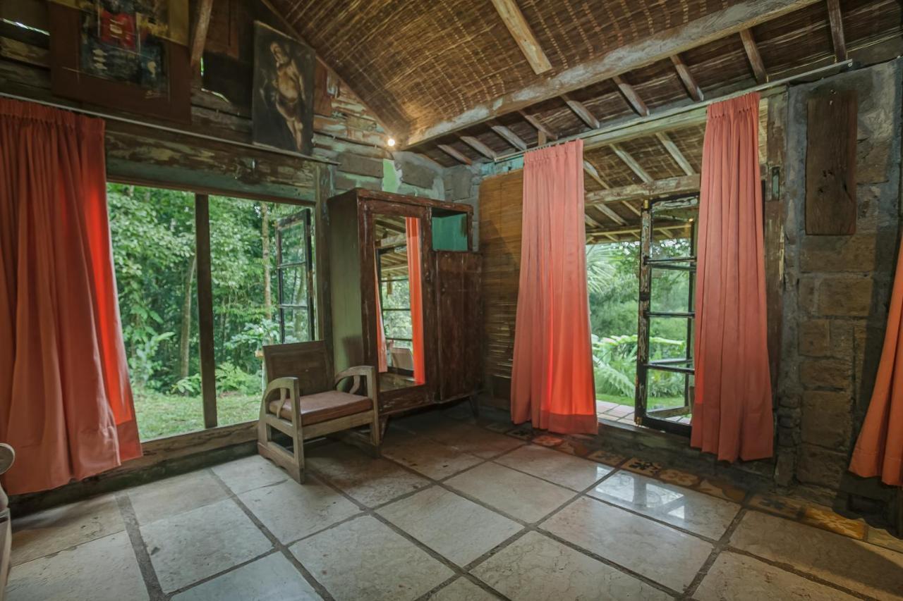 Tepi Sawah Lodge & Retreat Jatiluwih Exterior photo